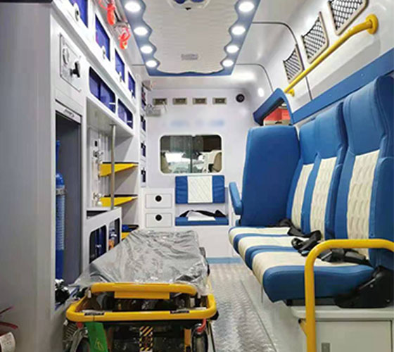 新野县车辆内部展示